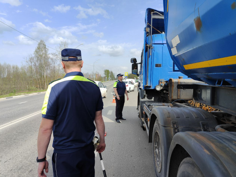 Дорожные полицейские в Рузе привлекли к ответственности 74 водителя грузовиков Новости Рузы 